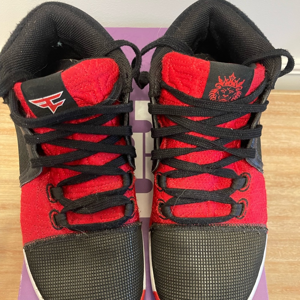 Nike LeBron Witness VIII Faze